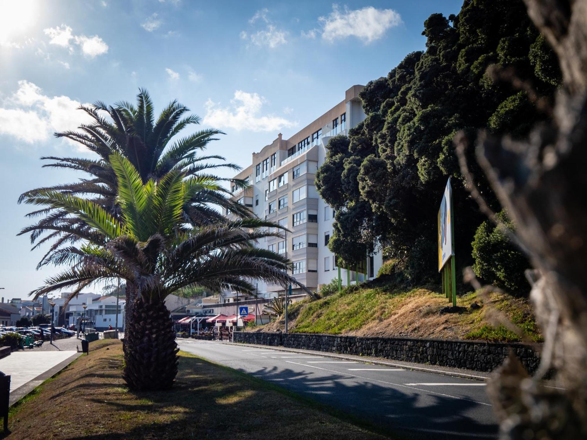 Beachfront Amazing Location - 19Th Hole Ponta Delgada  Luaran gambar