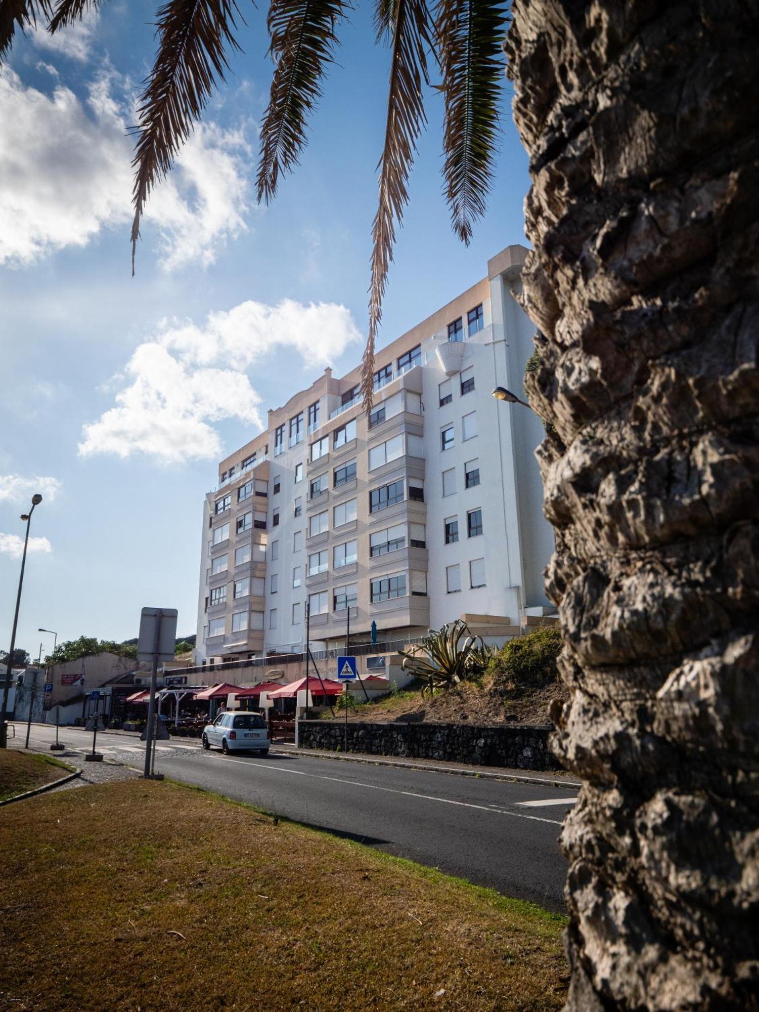 Beachfront Amazing Location - 19Th Hole Ponta Delgada  Luaran gambar